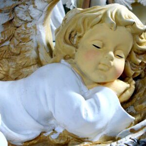 Śpiący aniołek