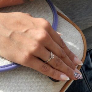 Pierścionek zaręczynowy