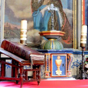 Ołtarz we Wdzydzach Kiszewskich