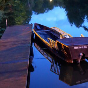 Łódka wieczorową porą