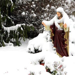 Jezus w śnieżnej szacie